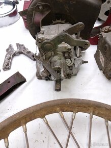 Jawa speciál 175 - 9