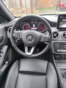 Mercedes-Benz CLA 200d, 2018, manuál - 9