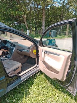 P: Volvo XC70 2,4 D5, 120 kW bez DPF - 9