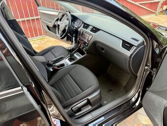 Škoda Octavia, 1.5 TSI110KW AMBITION PLUS ACC DPH - 9