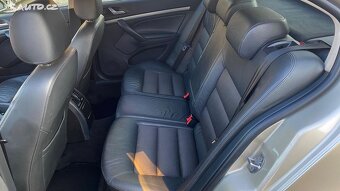 Škoda Octavia, 2.0 TDi, 103 kW Elegance - 9