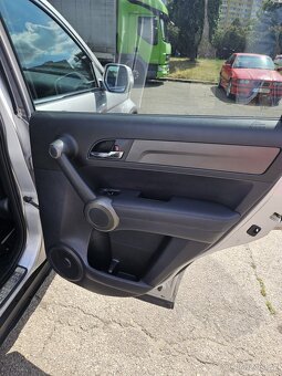 Prodam honda crv 2010 rok najeto 212000 - 9