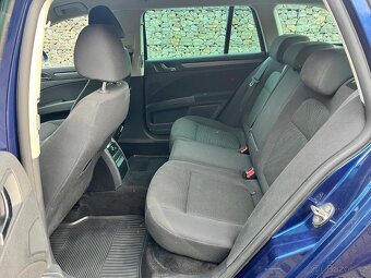 Škoda Superb 1.6 TDi 77kW Variant - 9