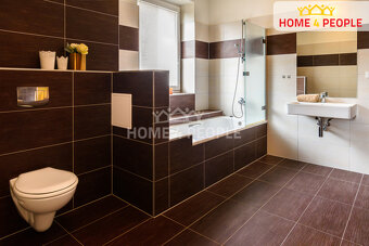 Krásný apartmán 3+kk ve Všemině o výměře 72 m², sklep, 3x lo - 9