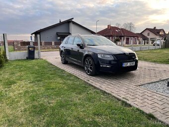 Skoda Octavia 3 RS kombi 2.0 TSI 162kw DSG NAVI CANTON TAŽNÉ - 9