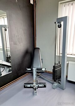 Vybavení fitness centra - 9