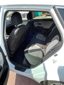 Kia ceed 1.6 diesel...naj...136000 Km - 9