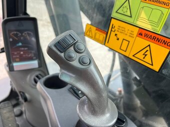 Kolový bagr Volvo EW160C - TILTROTATOR - 3x lžíce - 9