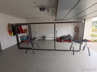 Pojezdová brána - 9