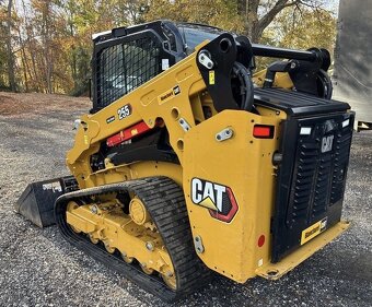 2025 Caterpillar 255 pásový smykem řízený nakladač - 9