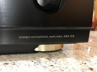 AKAI AM-59 - 9