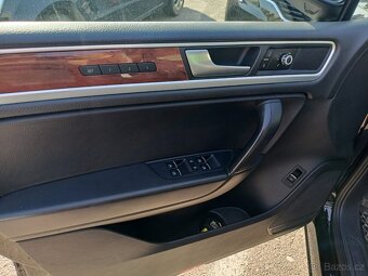 Volkswagen Touareg 3.0 TDI , 176 kw - 9