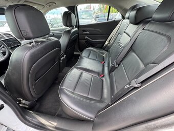 Chevrolet Malibu 2.0 VCDi 118KW KŮŽE XENON - 9