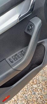 Škoda Octavia 1.4 TSI 103kW ELEGANCE - 9