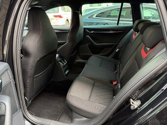 Škoda Octavia 3 RS 2.0TDI 135kW 4x4 DSG Virtual Full LED Qi - 9