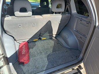 Toyota RAV4 2.0i 110kw 4x4 - 9
