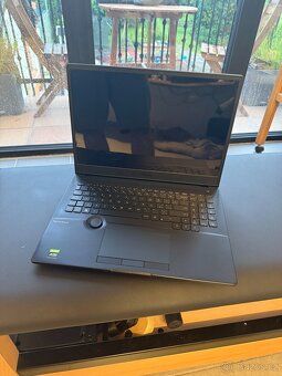 ASUS ProArt Studiobook 16 OLED - 9