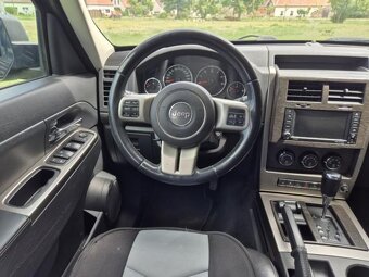 Prodám Jeep Cherokee 2.8CRD 147kW - TAŽNÉ ZAŘÍZENÍ - 9