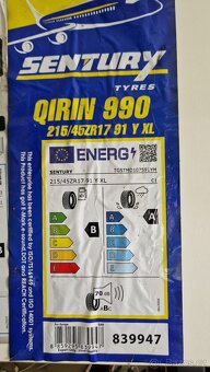 Pneu 215/45 R17 - 9
