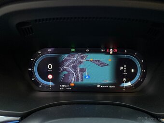 Volvo XC60, VOLVO XC60 B4 D PLUS DARK - 9