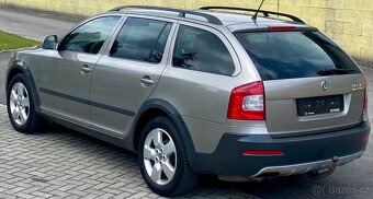 Škoda Octavia SCOUT 2.0 TDI CR DSG 4X4 103KW COMBI ELEGANCE - 9