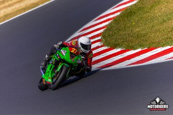 Kawasaki ZX6R Ninja - 9