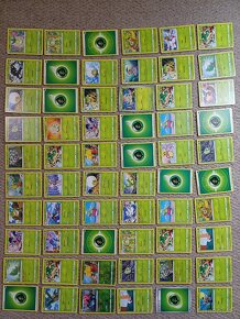 Pokémon karty - 9
