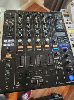 2x Pioneer CDJ-3000 (model LE white) a DJM 900 NXS-2 - 9