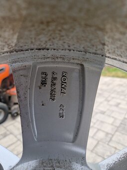 Zimní sada alu Škoda Scala/Kamiq 195/60 R16 - 9