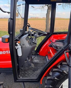 Japonský traktor KUBOTA GL 21 Diesel motor 3 válec, 21HP - 9