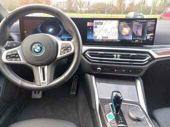 BMW i4 M50 - 9