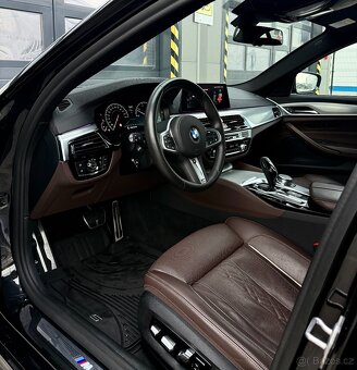 BMW 530d xDrive MPACKET - 9
