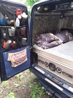 Ford transit obytna dodavka - 9