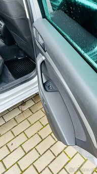 Volkswagen Passat 3C - 9
