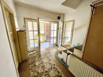 Prodej rodinného domu na pozemku 890 m2 v obci Radomyšl, okr - 9