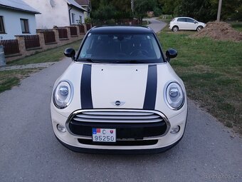 Mini Cooper D F55 diesel ročník 2015 - 9