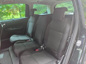 Peugeot 5008, 120kW, automat, r.v. 2010 - 9