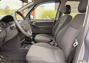 Opel Meriva 1,4 i KLIMA,TAŽNÉ benzín manuál 66 kw - 9