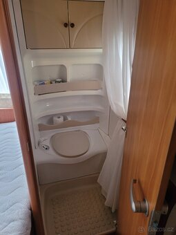 Karavan Hobby excellent 495 obytný přívěs 2010 - 9