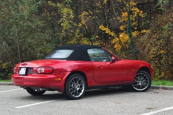 Mazda mx5 skvelý stav top cena - 9