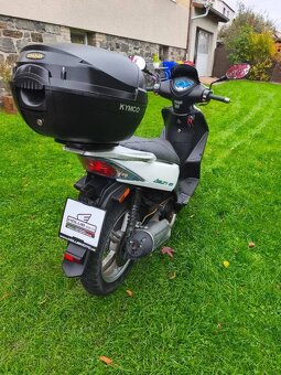 Kymco Agility City 125 (2015) 18 tis.km, kufr, po servisu - 9
