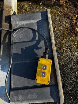 Sklápěcí přívěs - 9