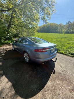 Jaguar XF 2.7 diesel Nefunkční display - 9