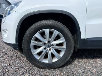 VW Tiguan 2.0 TDI 103 kW 4x4 Xenon,Pano,Stav - 9