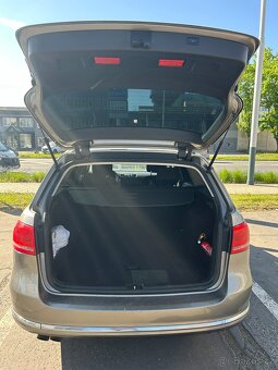 Volkswagen Passat Variant - kombi - 9