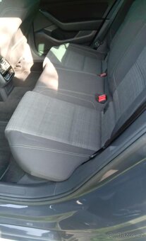 VW Passat 2.0 TDI 176t km DSG - 9