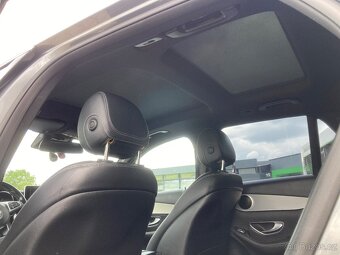 Mercedes Benz GLC 220D 4.Matic AMG najeto: 109.tkm - 9