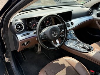 Mercedes-Benz Třídy E, 220 d 4MATIC AllTerrain - 9