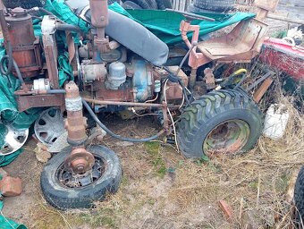 Prodám starý traktůrek Ursus 1974 - 9