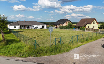 Prodej stavebního pozemku 1265 m² Poběžovice u Holic - 9